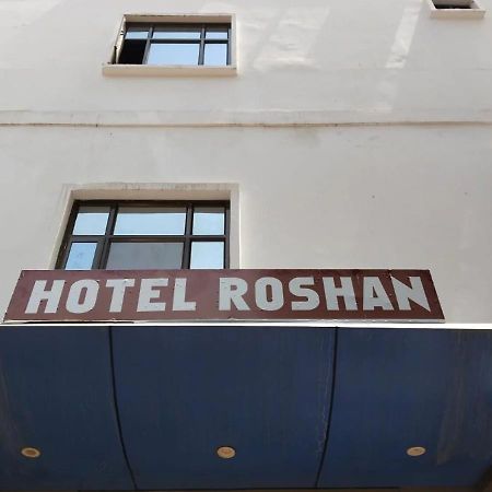 Hotel Roshan Varanasi Dış mekan fotoğraf
