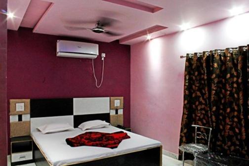 Hotel Roshan Varanasi Dış mekan fotoğraf