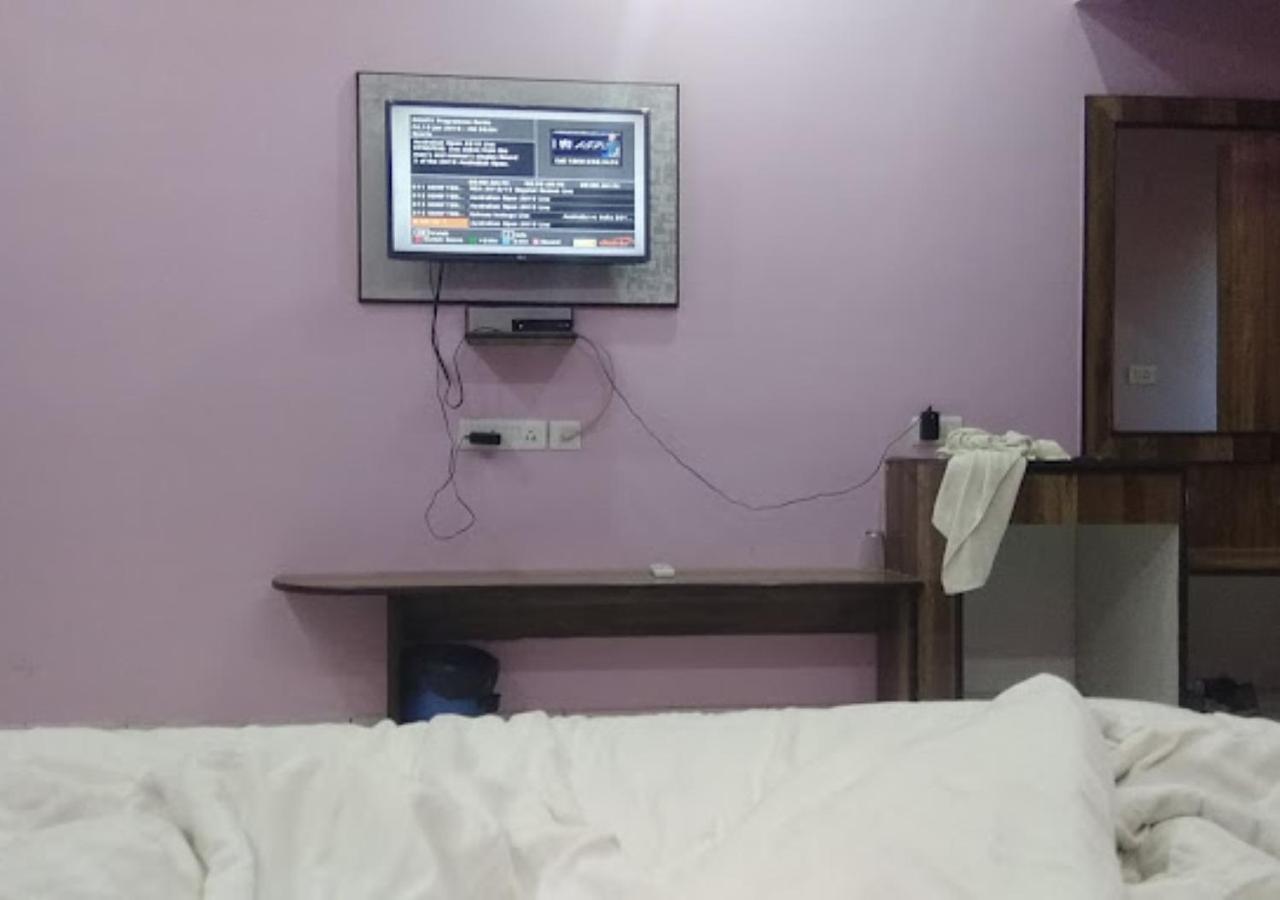 Hotel Roshan Varanasi Dış mekan fotoğraf