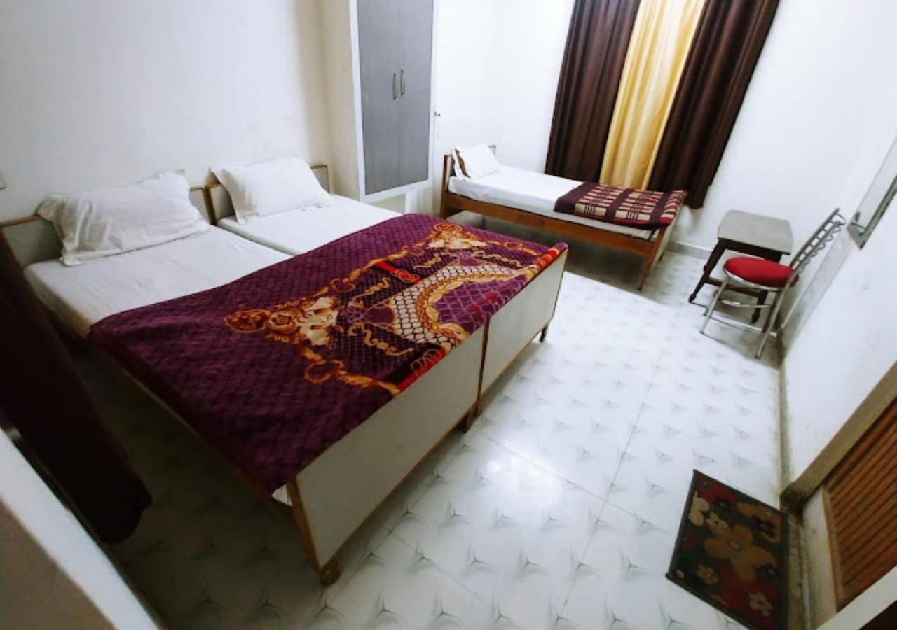 Hotel Roshan Varanasi Dış mekan fotoğraf